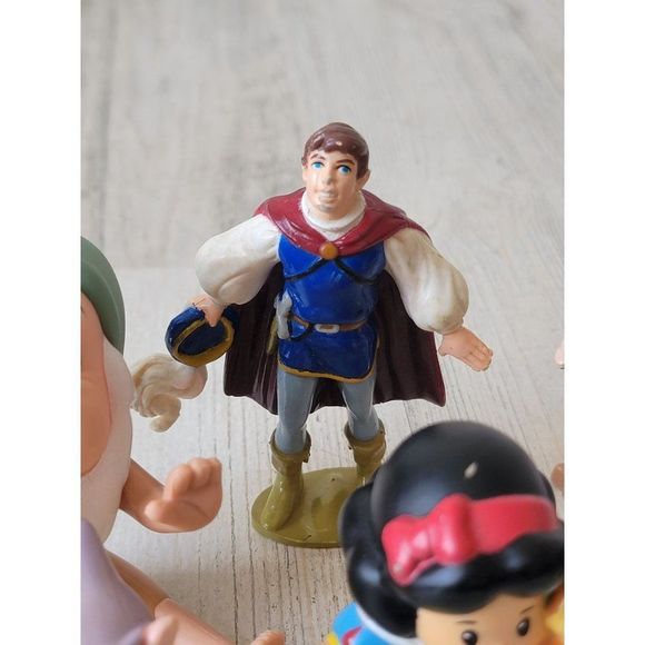 Disney Princess Snow White Prince Charming dwarves playset toy figure - Picture 6 of 11